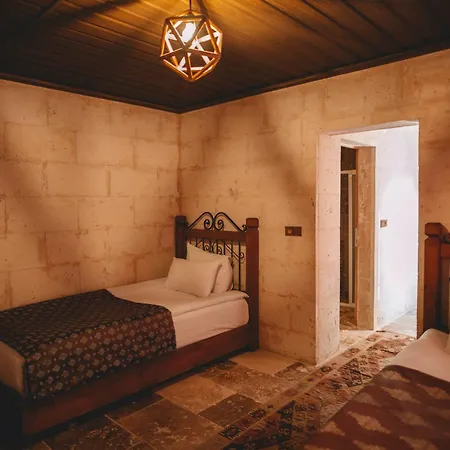 Bed and Breakfast Cavusin Cave House-Cappadocia Göreme Zewnętrze zdjęcie