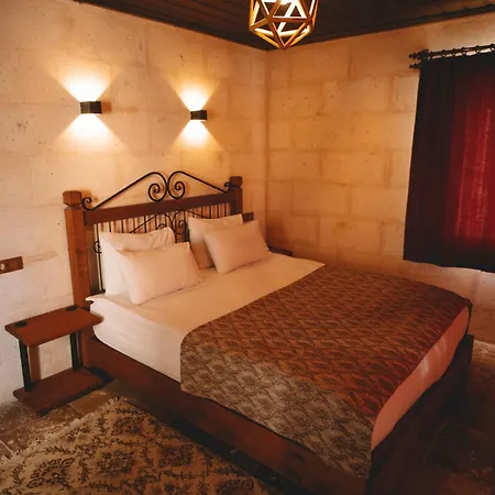 Bed and Breakfast Cavusin Cave House-Cappadocia Göreme Zewnętrze zdjęcie