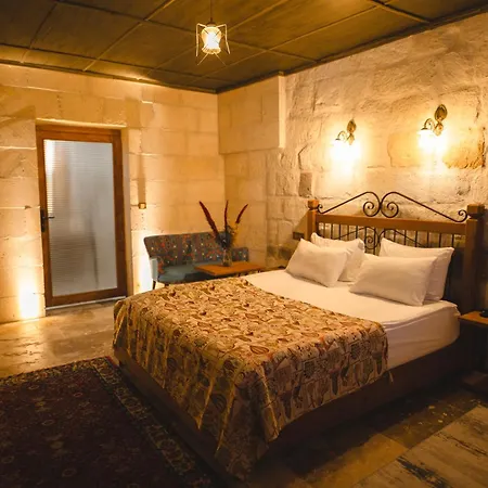 Bed and Breakfast Cavusin Cave House-Cappadocia Göreme Zewnętrze zdjęcie