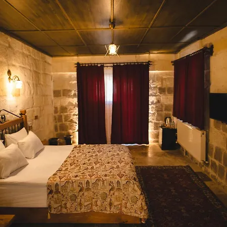 Bed and Breakfast Cavusin Cave House-Cappadocia Göreme Zewnętrze zdjęcie
