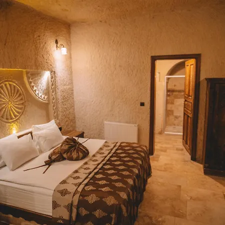 Bed and Breakfast Cavusin Cave House-Cappadocia Göreme Zewnętrze zdjęcie