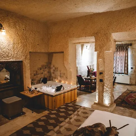 Bed and Breakfast Cavusin Cave House-Cappadocia Göreme Zewnętrze zdjęcie