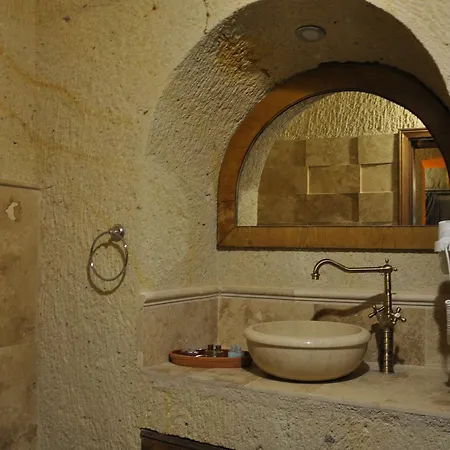 Bed and Breakfast Cavusin Cave House-Cappadocia Göreme Zewnętrze zdjęcie