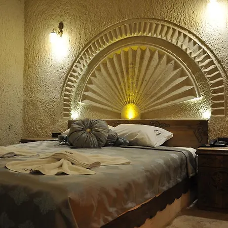 Bed and Breakfast Cavusin Cave House-Cappadocia Göreme Zewnętrze zdjęcie