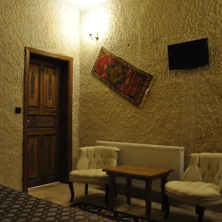 Bed and Breakfast Cavusin Cave House-Cappadocia Göreme Zewnętrze zdjęcie