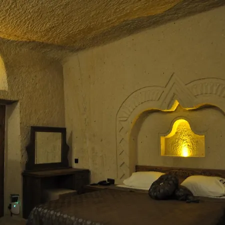 Bed and Breakfast Cavusin Cave House-Cappadocia Göreme Zewnętrze zdjęcie