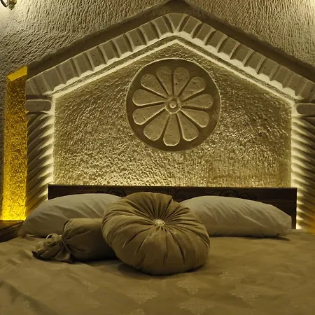 Bed and Breakfast Cavusin Cave House-Cappadocia Göreme Zewnętrze zdjęcie