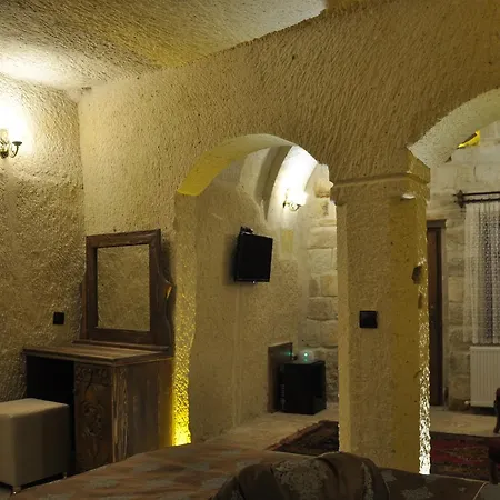 Bed and Breakfast Cavusin Cave House-Cappadocia Göreme Zewnętrze zdjęcie
