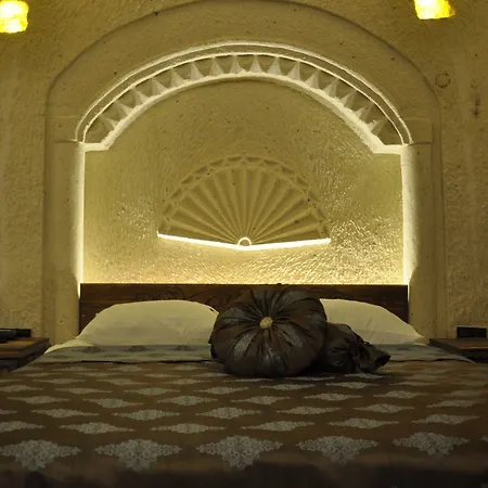 Bed and Breakfast Cavusin Cave House-Cappadocia Göreme Zewnętrze zdjęcie