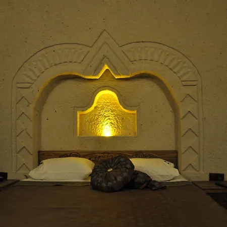 Bed and Breakfast Cavusin Cave House-Cappadocia Göreme Zewnętrze zdjęcie