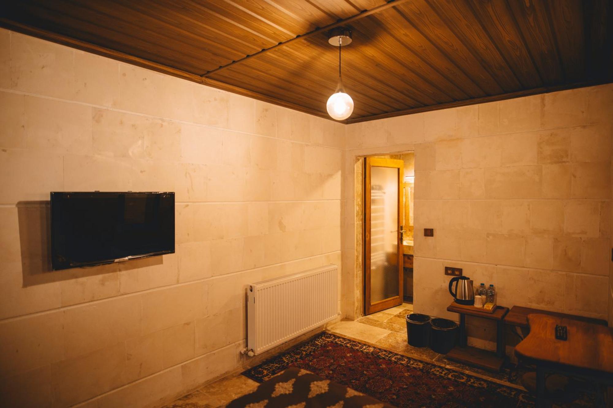 Bed & Breakfast Cavusin Cave House-cappadocia