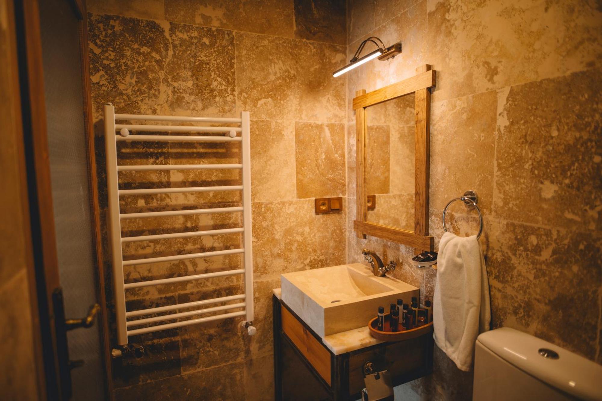 Cavusin Cave House-cappadocia Bed & Breakfast Goreme