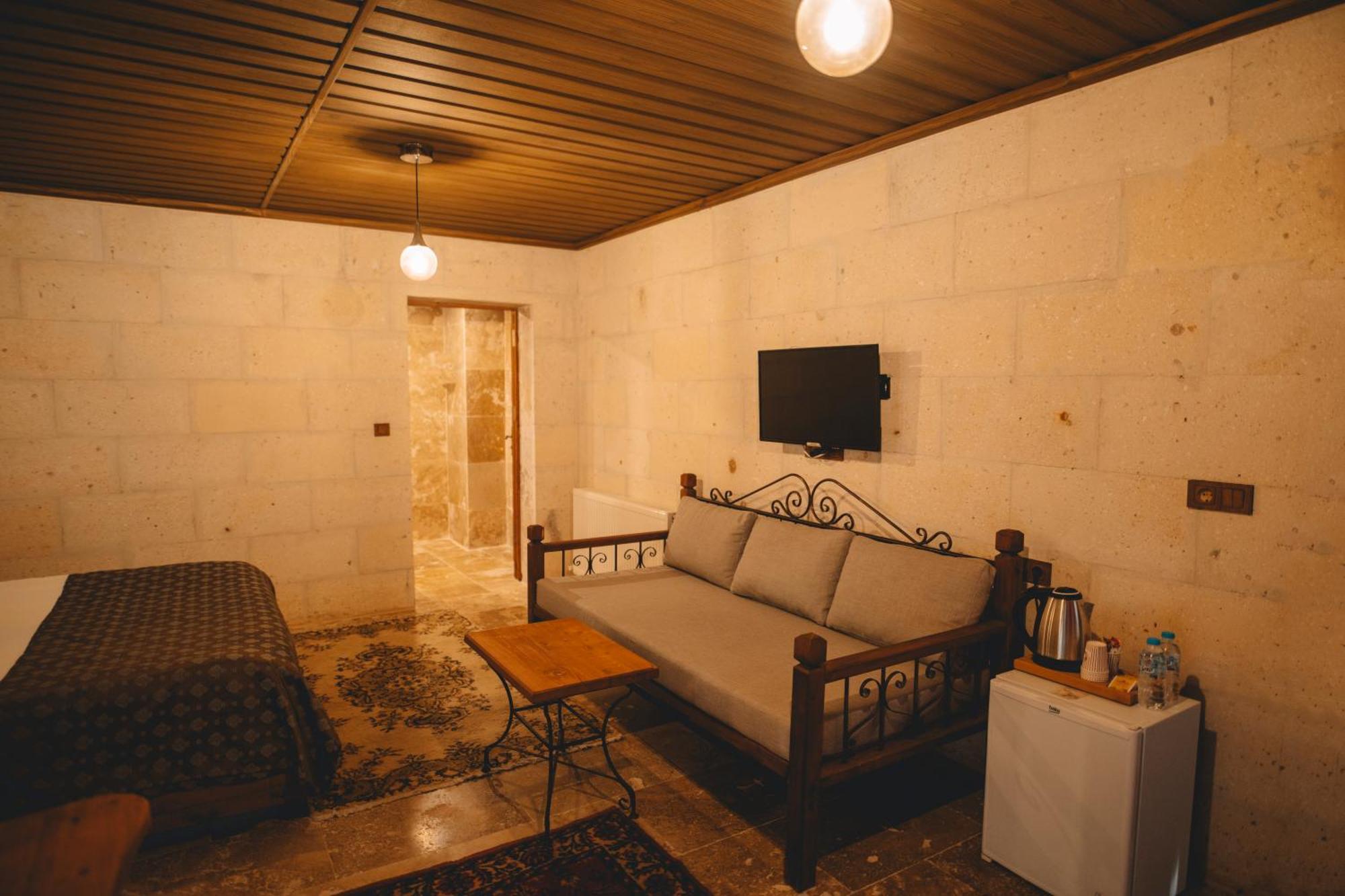 Bed & Breakfast Cavusin Cave House-cappadocia