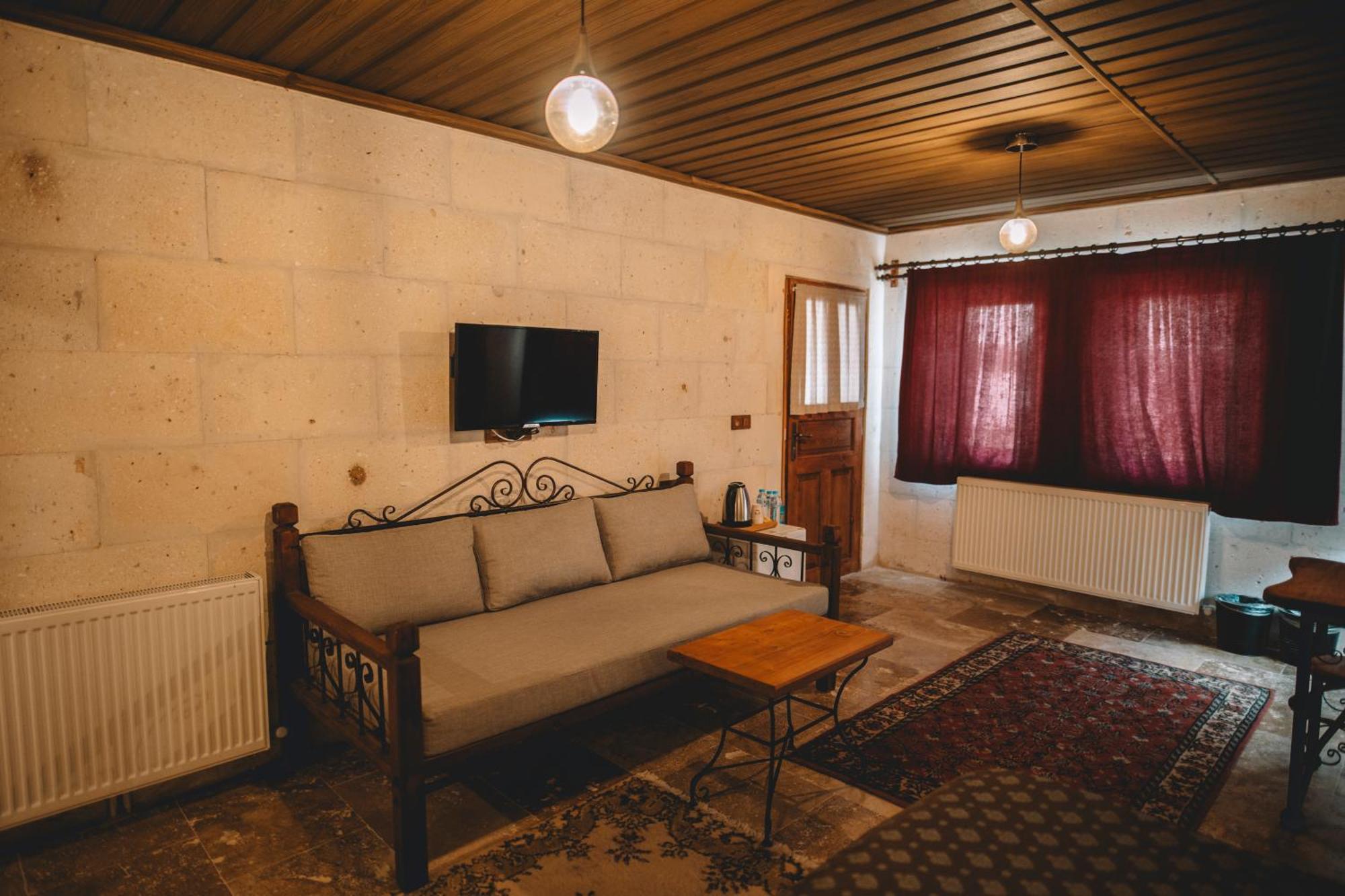 Cavusin Cave House-cappadocia 2*