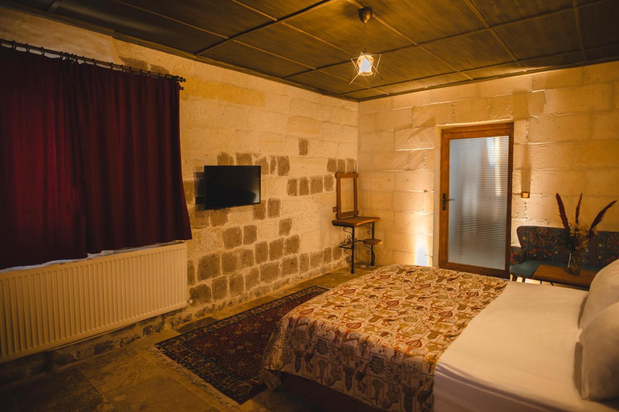 Cavusin Cave House-cappadocia Bed & Breakfast Goreme