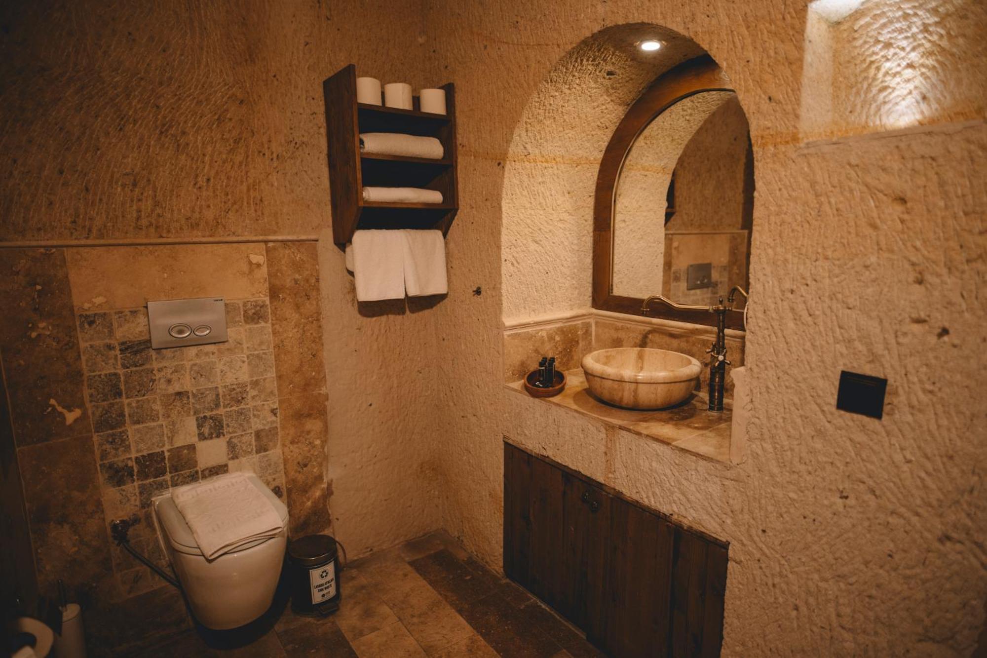 Cavusin Cave House-cappadocia Bed & Breakfast 2*