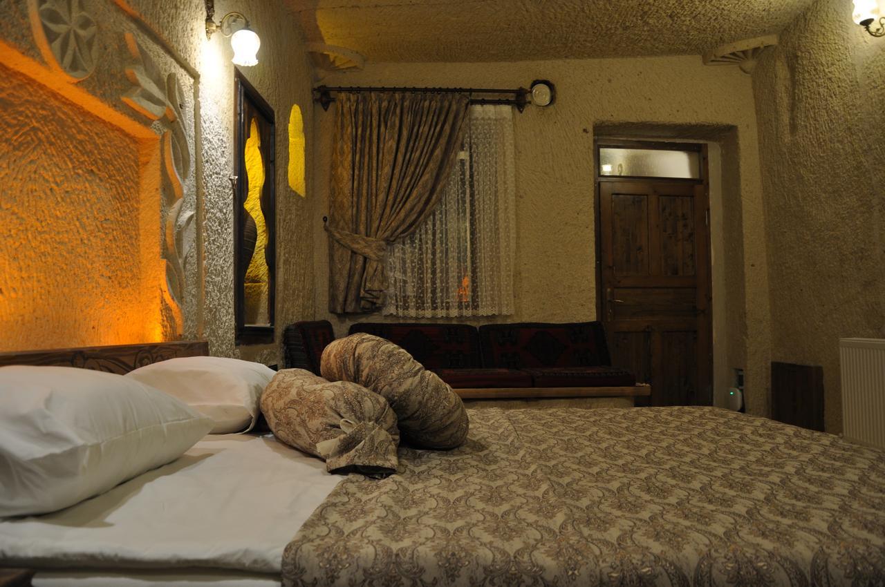 Cavusin Cave House-cappadocia Bed & Breakfast